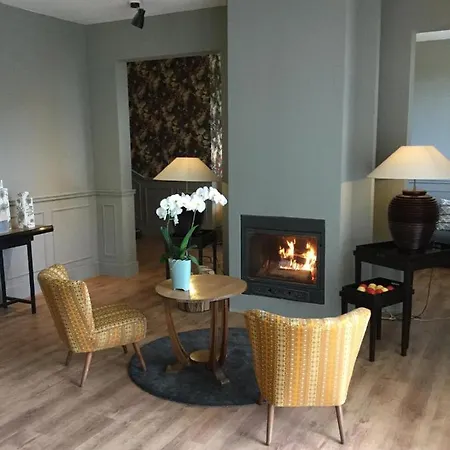 Holiday home Montmouton